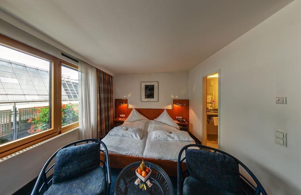Hotel Unger Stuttgart Eksteriør bilde